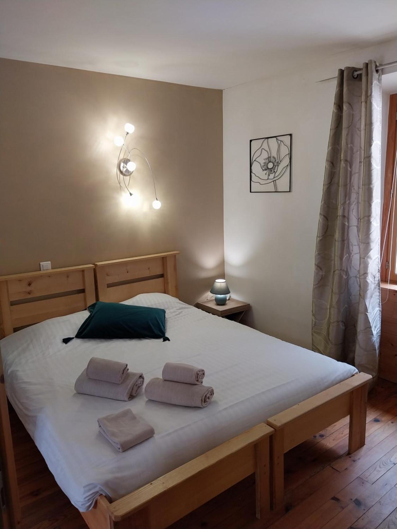 Auberge De Portout Chanaz Buitenkant foto