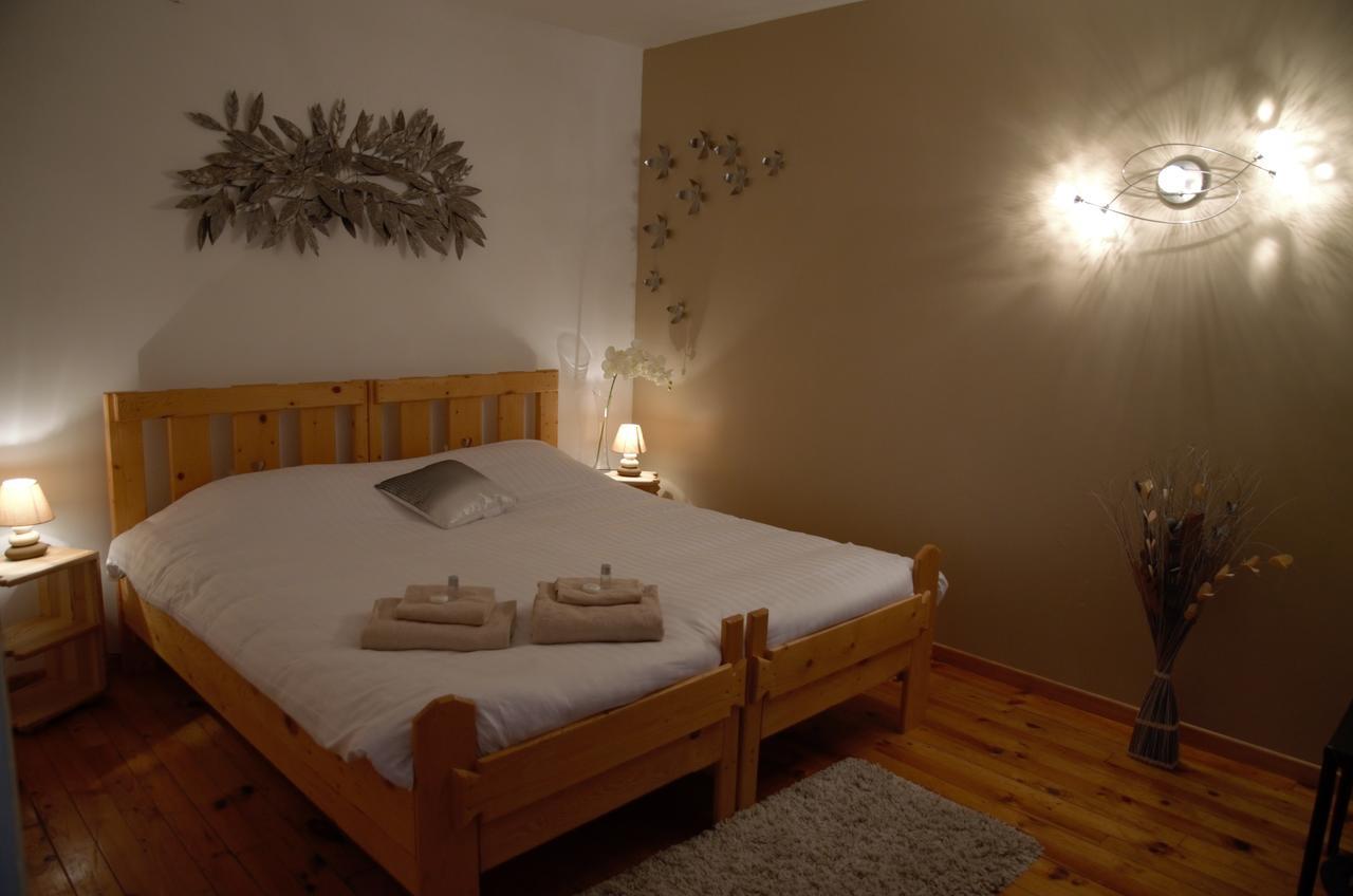 Auberge De Portout Chanaz Buitenkant foto